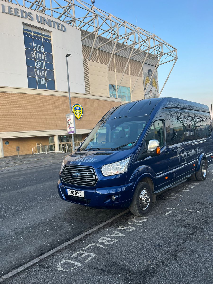 Nice and early at Elland Road this morning, ready to take staff to Nottingham Forest for a much needed 3 points today. 
#blueskyholidays #coachfromleeds #coachholiday #daytripfromleeds #daytripsfromleeds #coachtrips #coachtrip #blueskycoaches #awaydays #Leedsunited.