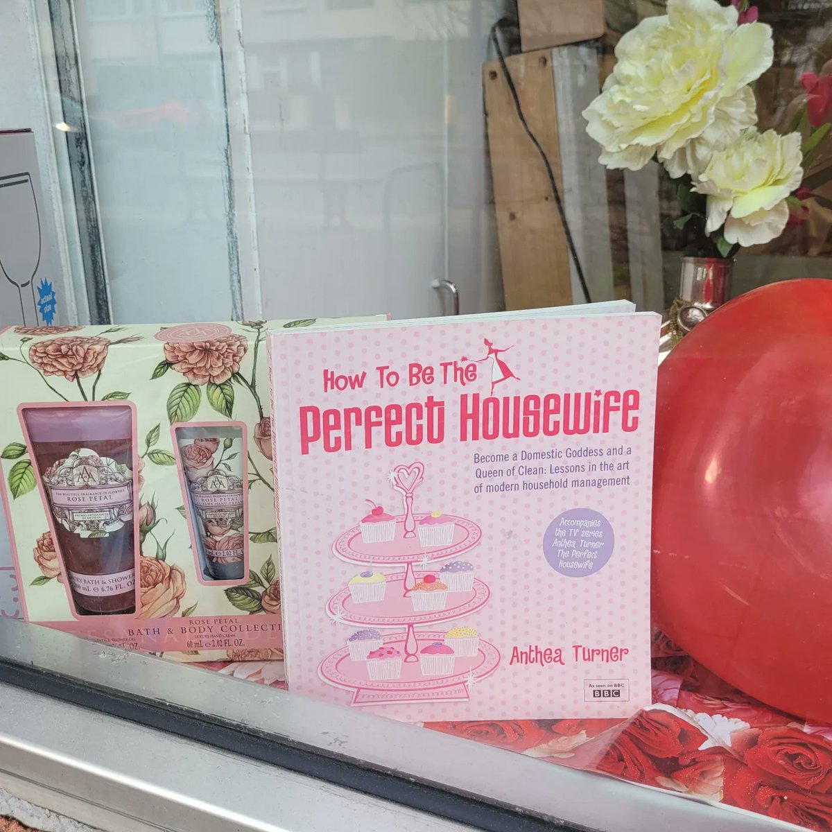 Cath Holland tweet media