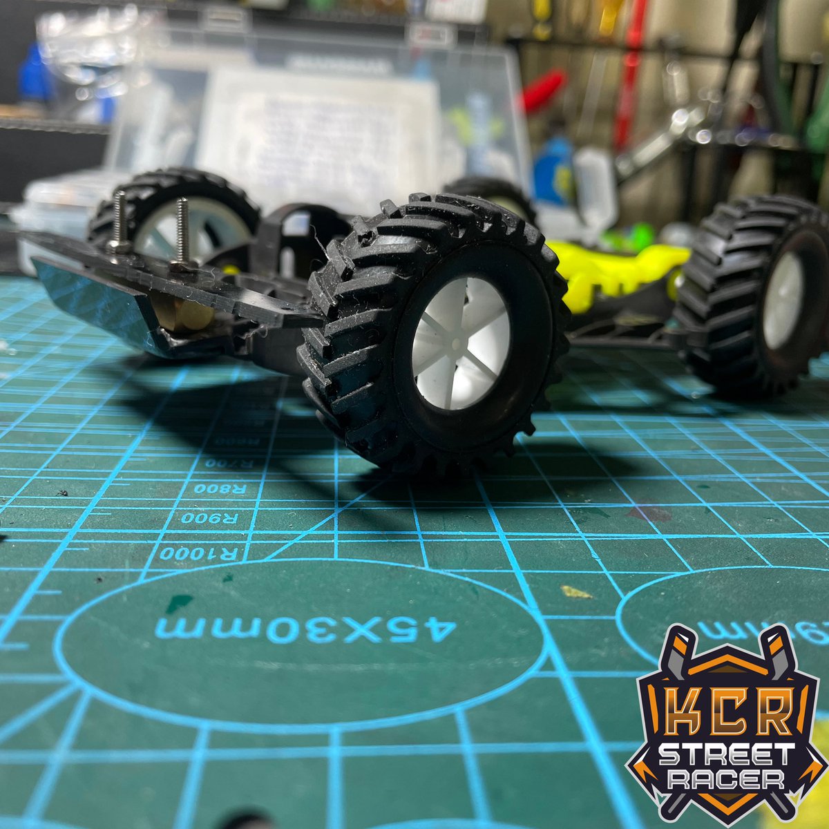 krauscustomrac1's tweet photo. let's try new variables🔧🔧 

#tamiya #tamiyaitalia #mini4wd #ミニ四駆  #ストリートミニ四駆 #tamiya_mini4wd https://t.co/o1UIOwZ9vK
