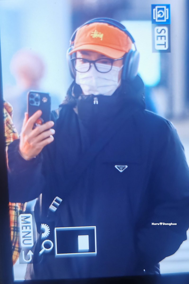 harudonghae's tweet photo. 230205 ICN 출국✈️

preview
@donghae861015 
#동해  
#이동해
#donghae
#슈퍼주니어 https://t.co/SB3uIaKq3Z