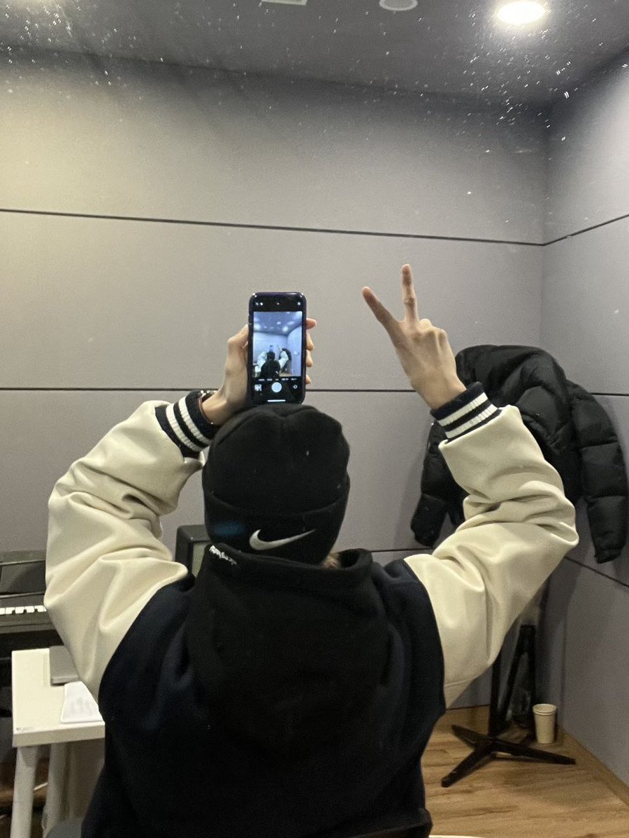 230205||📷 تحديث اودي عبر تطبيق ببل 🦊🫧

M✩