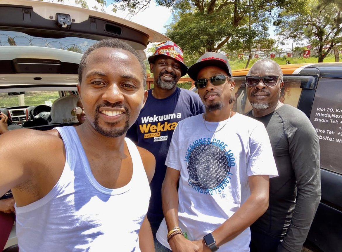bhannington's tweet photo. This is your 🫵🏾first Sunday in February 2023;a reminder that you are powerful beyond measure, that you are capable of pretty much anything you are willing to work for, and that you could change your life today. 
 @films3UG 
#Symo
#Rossi https://t.co/8lI01dfUXH