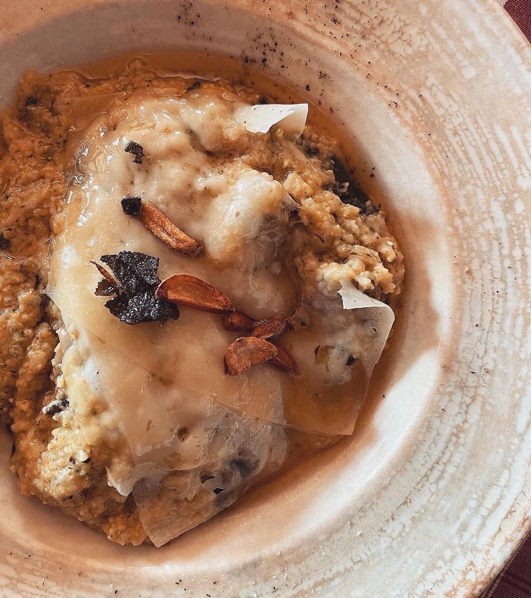 Saliinvetta's tweet photo. Esperienza culinaria unica 😍😍😍
📍 Siamo al meraviglioso #AgriturismoLeradici 💚
Nel cuore della #ValleIntelvi :
https://t.co/Bu0DSP7Ujr
Un luogo unico, ideale anche per compiere delle meravigliose escursioni con vista sul #LagodiComo 💙
👉 https://t.co/HYU25VTO9m https://t.co/Kw7XFp21Ki