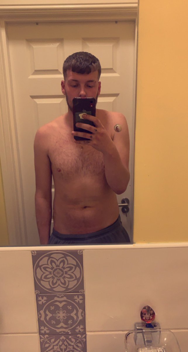 bigdaddy420012's tweet photo. #ThirstTraps #gay #£5 premium https://t.co/sBwYs97ThP