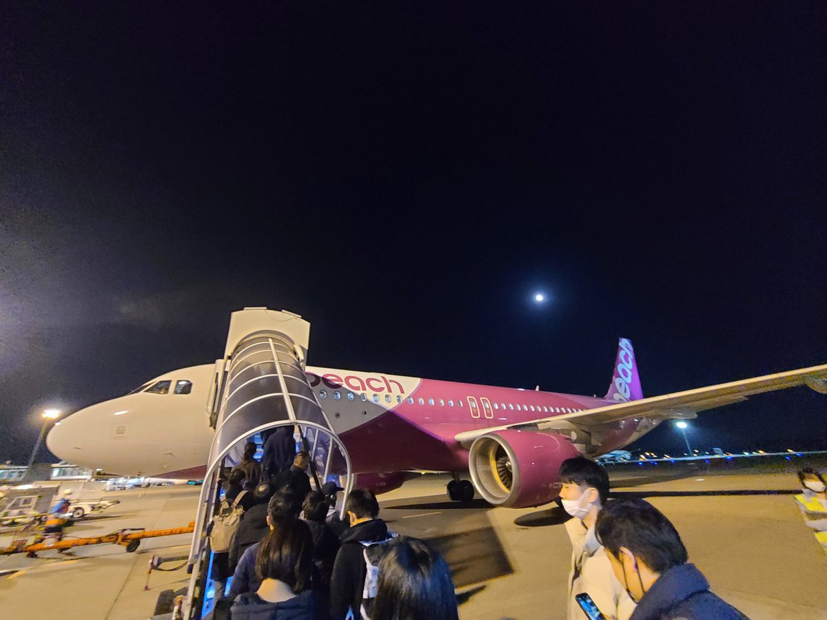 Good__bye__days's tweet photo. 旅行明けみたいな寂しさもりもりやな。
あと数回したら慣れるんだろうか、
慣れる前にGoogle Keepに記しとこ。

3日間それぞれ最高な友達と過ごして楽しすぎたんよな～
また1ヶ月後帰ってきますね。笑

福岡へ戻りまーす。 https://t.co/YngllJC24F