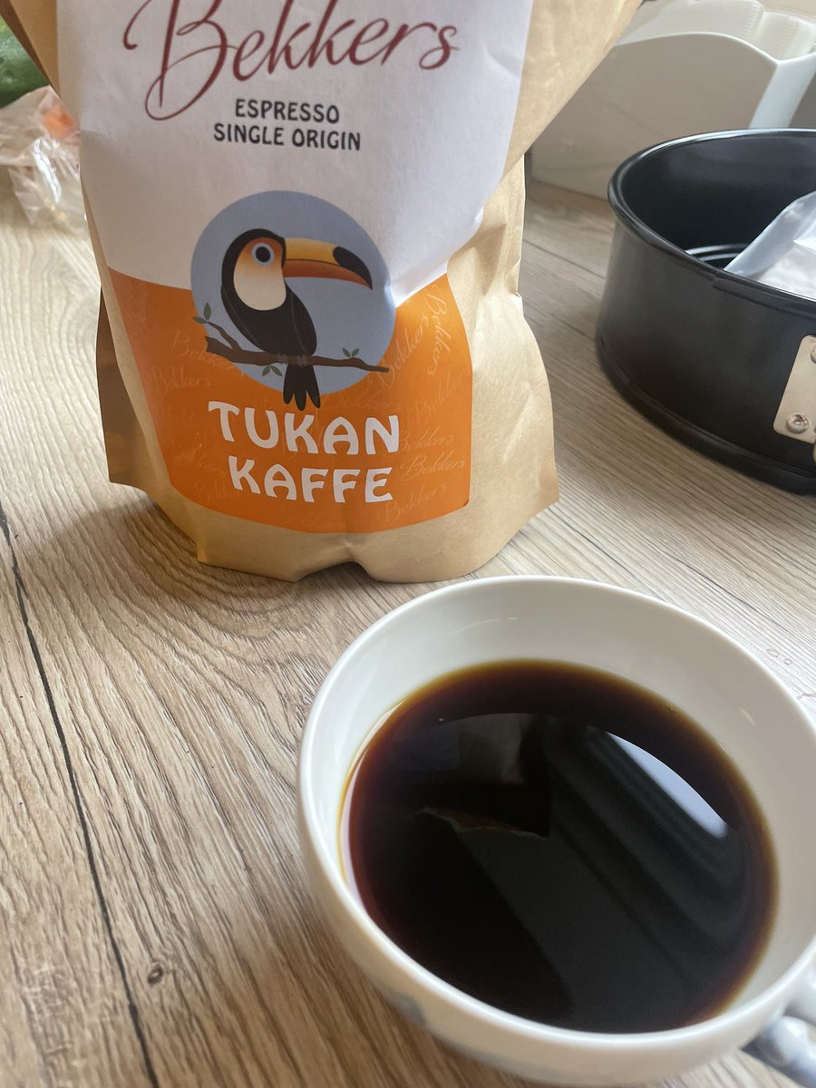 1JonasRasmussen's tweet photo. @NiclasBekker Tak for lækker kaffe 🤩! https://t.co/oReJwnXZeo