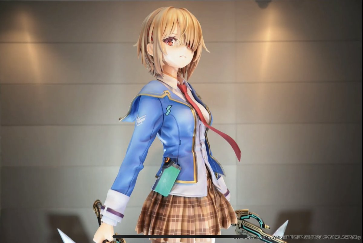 ヘブンバーンズレッド茅森月歌 等身大フィギュア1/7スケールは2/10