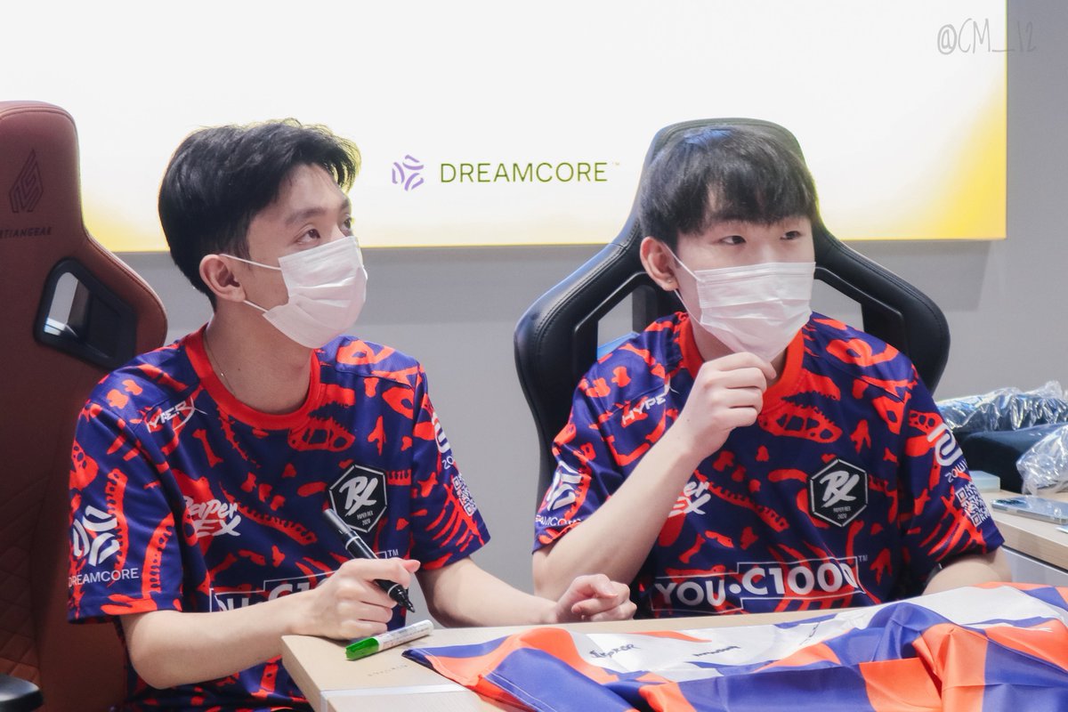 CM_In12's tweet photo. 03.02.2023 - 🦖💗

#Jingggxd #PRXJinggg  #PRXf0rsakeN #pprxteam #PeperRex https://t.co/Rqd60BBa3s