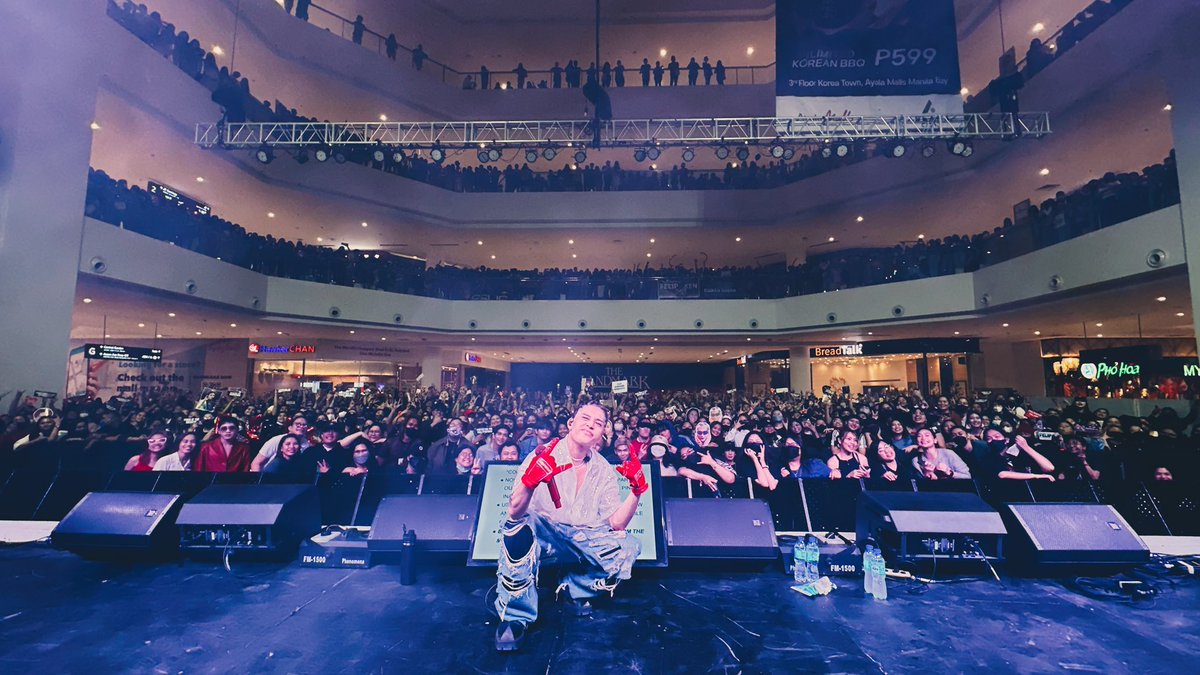 Thank you for spending your Sunday with us and our rocksta, <a href="/felipsuperior/">FELIP</a>, mga sisiw and A’Tin! Sheesh! Tandaan, gumshiiii! 😆🔥🤟🏻🐥

#FELIP_COMPLEX
#FELIPAtAyalaMallsManilaBay