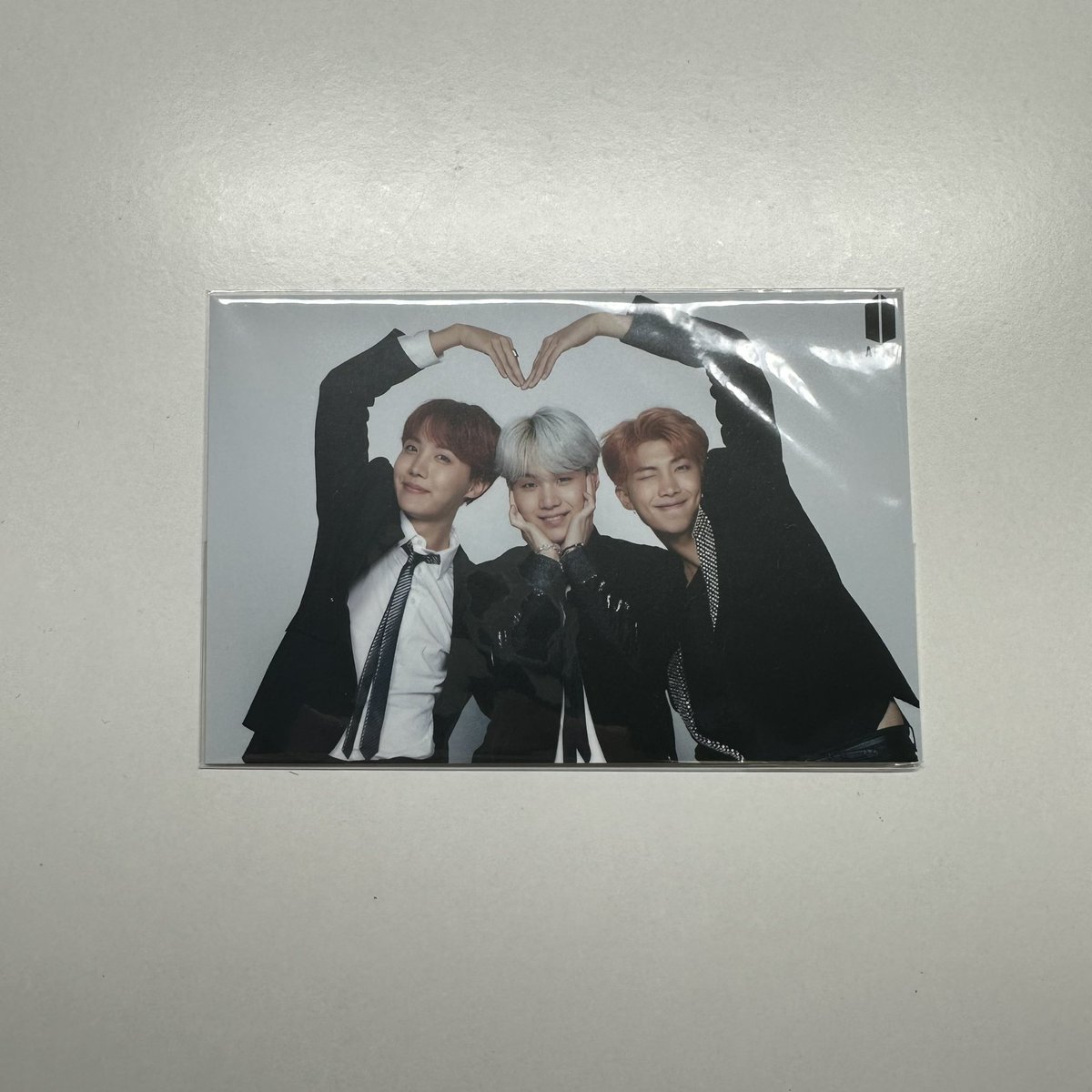 SO_Xx00's tweet photo. 방탄 아미부스 포카 양도

0.6

⭕️즉입만 연락⭕️

방탄 bts 방탄소년단 남준 석진 윤기 호석 지민 태형 정국 럽셀 맵솔 페르소나 봄날 럭드 특전 메모리즈 엠투 dvd 딥디 블레 클루 jm jk V suga RM jin 온콘 승허 티어 앤써 쩔어 photocard 윙즈 디비디 미공포 유럽 뉴욕 런던 루트 poca 버터 소우주 https://t.co/lxMpKe2Tz6