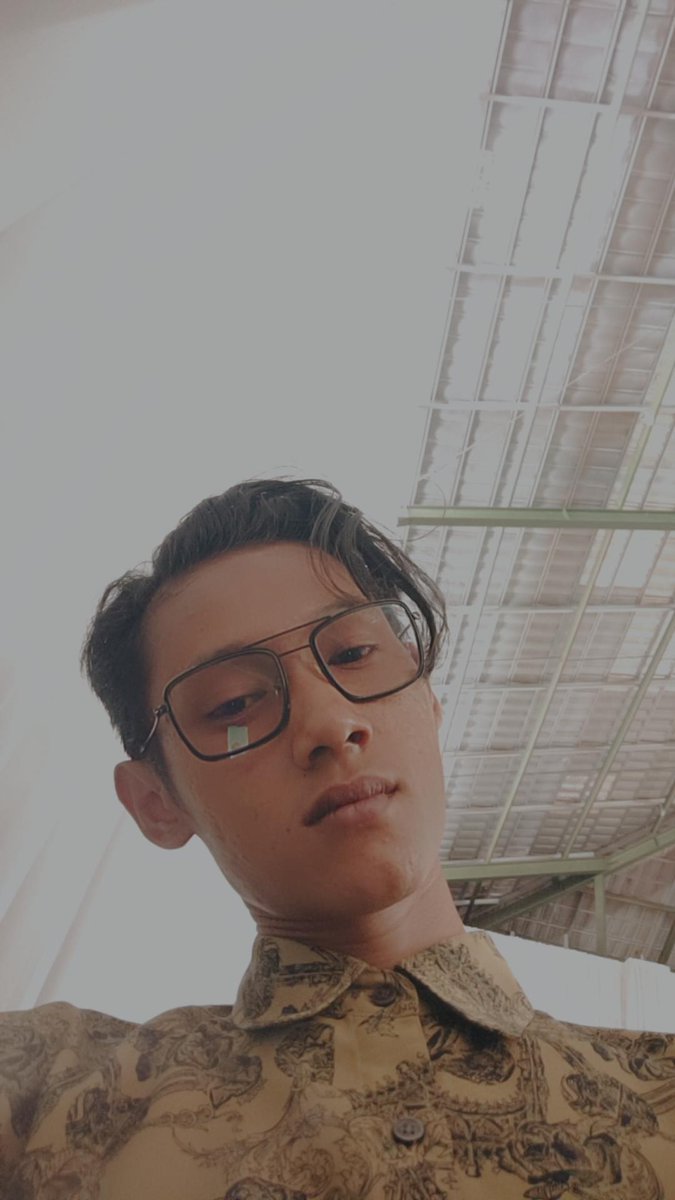 Why__uuu's tweet photo. Sabi https://t.co/xymW0nDzLW