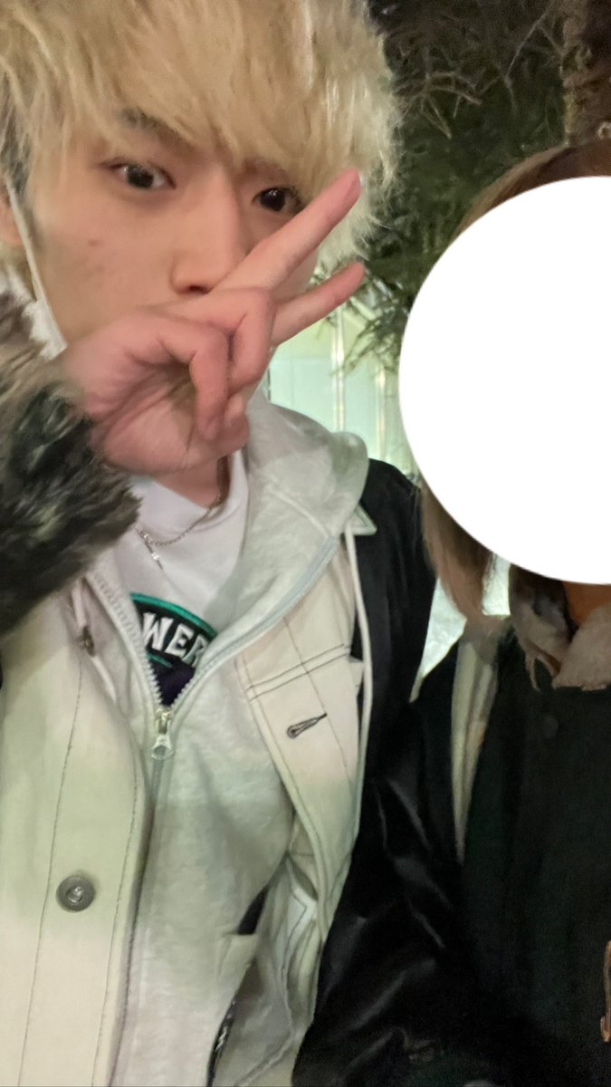 nasu___no's tweet photo. #凱旋MCbattle 
㊗️呂布カルマさん優勝おめでとうございます！！🎉
みんなかっこよすぎ😭🫶🏻
ミメイさんいい匂いした🫠 https://t.co/sjbHpext7m