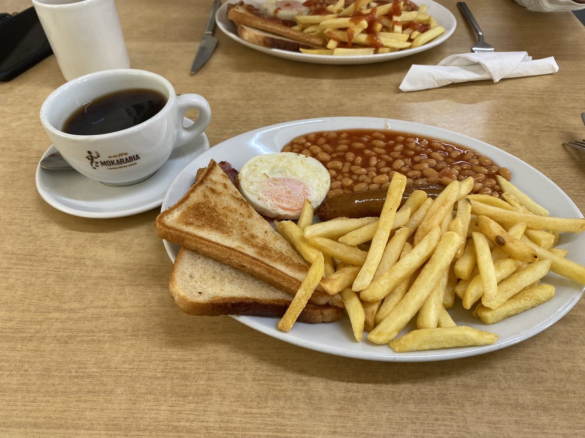 A little bimble to The Silver Ball Transport Cafe for breakfast a bit chilly but nice and bright. #ForTheRide