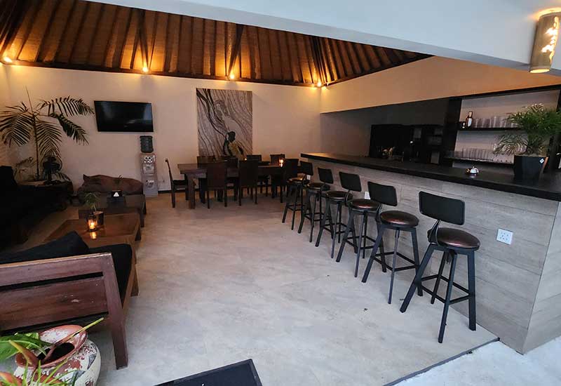 Resort Gecko Bali is a small-scale Adults-Only resort for naturists. This resort is located in South Bali with lots of privacy in a quiet area and is therefore an excellent location for novice naturists.
adults-only-guide.com/resort-gecko-b…