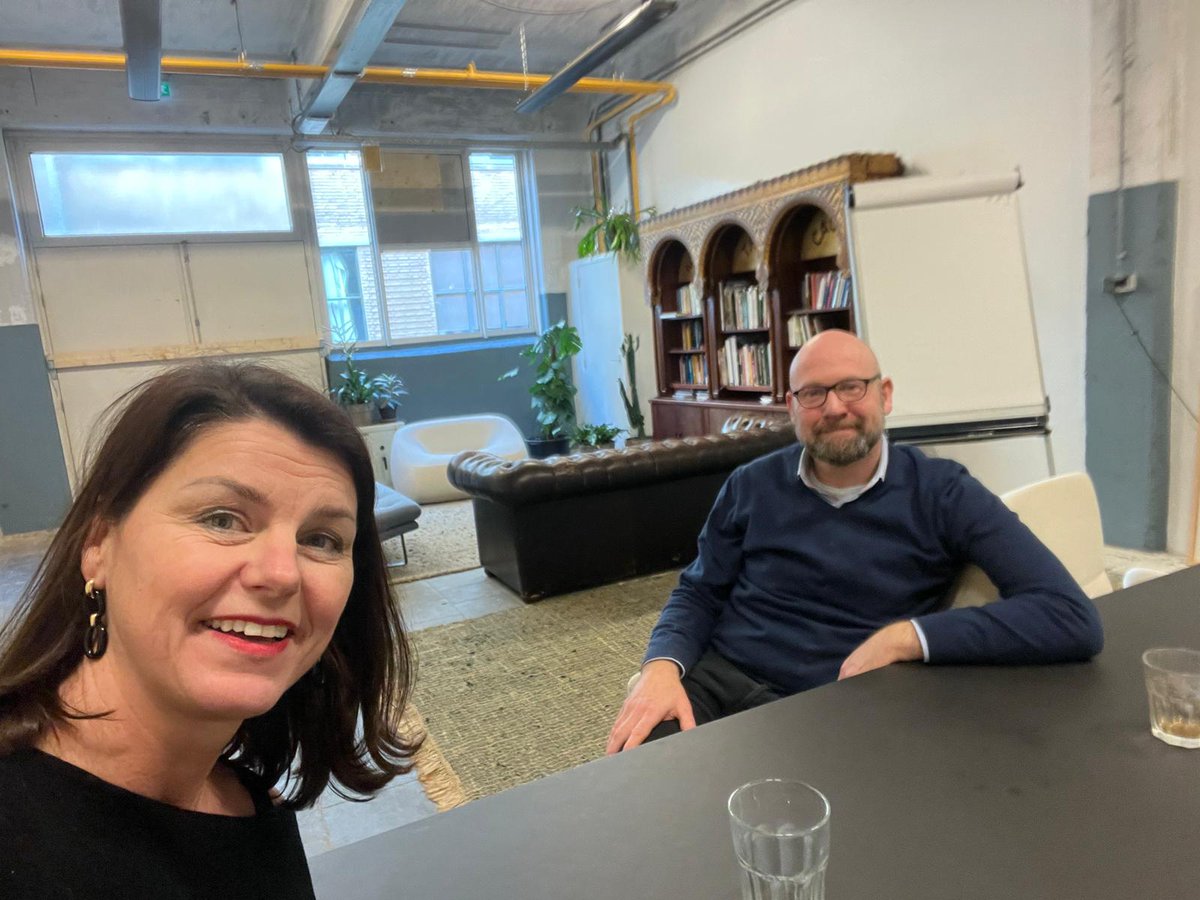 #Zorgmarketing, glad en commercieel? Of nodig en zinvol? linkedin.com/posts/activity…