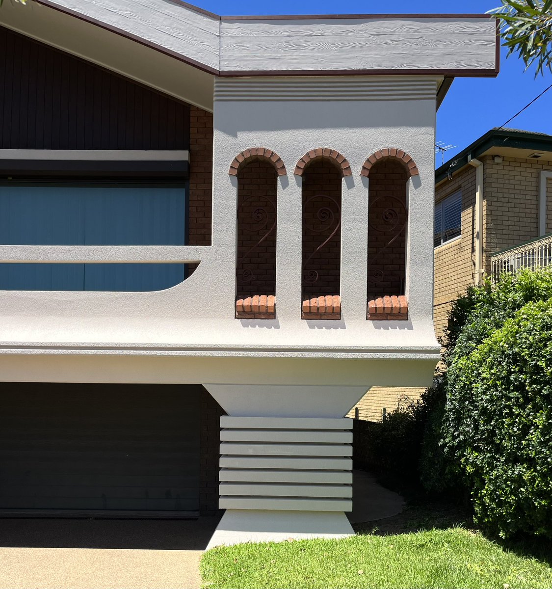 Philip Thalis tweet media