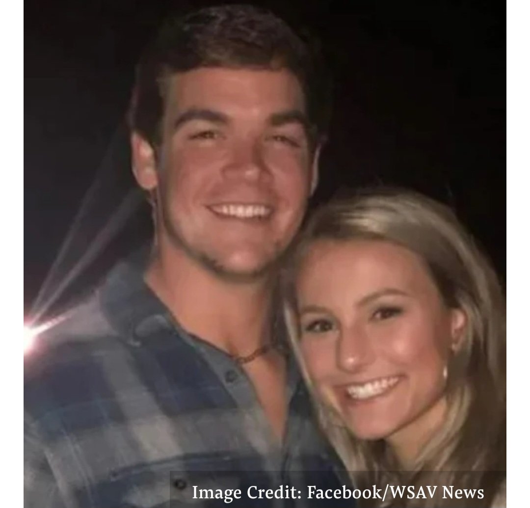 PhD_OnTheCouch's tweet image. "Do you know who #AlexMurdaugh is? 
That's HIS son! 
GOOD LUCK!"
🥺🤬
#AnthonyCook #MalloryBeach's boyfriend knew who #TheMurdaughFamily was. Clip from boat crash bodycam. Full 15m video in link from @MandyMatney @elizfarrell MMP podcast
#MurdaughTrial 
👇
youtu.be/7l783AkB6jQ