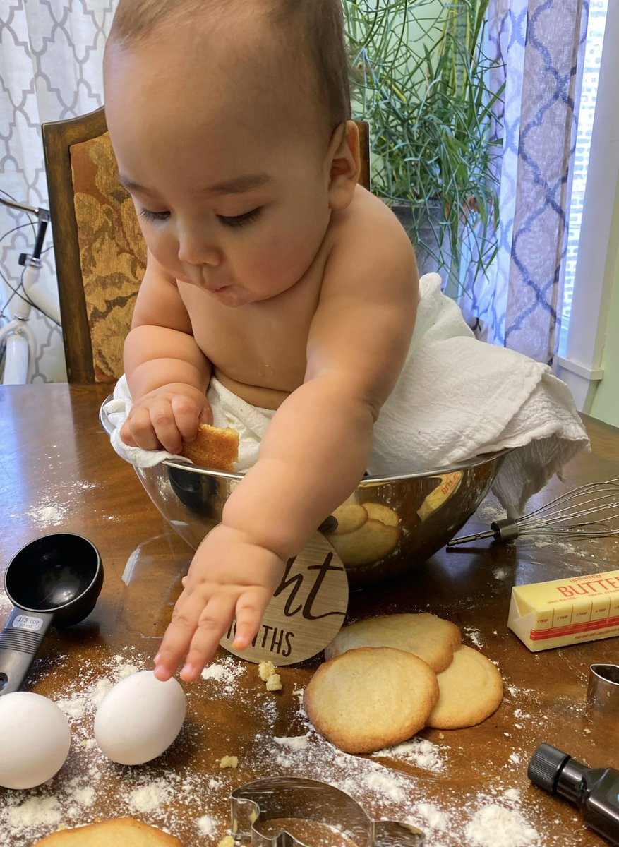 SueHappy3's tweet photo. Thank you all.. for your beautiful prayers and well wishes for my Chunky Grandson! Enjoy his 8 month! Pics! #sweets #cookies #chunky #grandson #baker #myfatty 🍪 https://t.co/HLSWq4zLbN