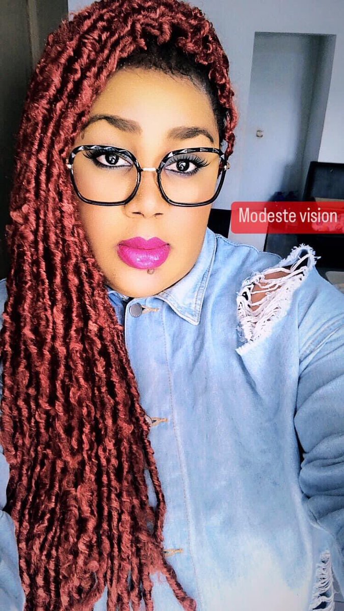 ModesteFlorenc1's tweet image. Pour vos verres pharmaceutiques , une seule adresse Modeste vision internationale numéro 1
Sublimez vos yeux avec des montures tendances 🤩
Nous prenons les assurances #Ascoma #Mugefci #IvoirSanté #Madgi #GrasSavoye …
📞 (+225) 0101907995 / 0749351577 
#pharmaceutique #opticien