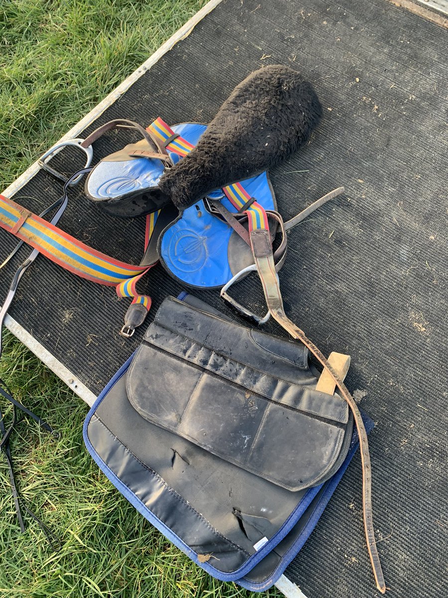 ❗️❗️❗️ We have a saddle left behind at todays Ballinboola <a href="/irishp2p/">p2p.ie</a>. <a href="/RInsideTracktv/">Racing's Inside Track tv</a> <a href="/TheINHSC/">Irish National Hunt Steeplechase CLG</a> <a href="/QrIrish/">Irish QR Association</a> PM us for contact details or if you know the owner. ❗️❗️❗️