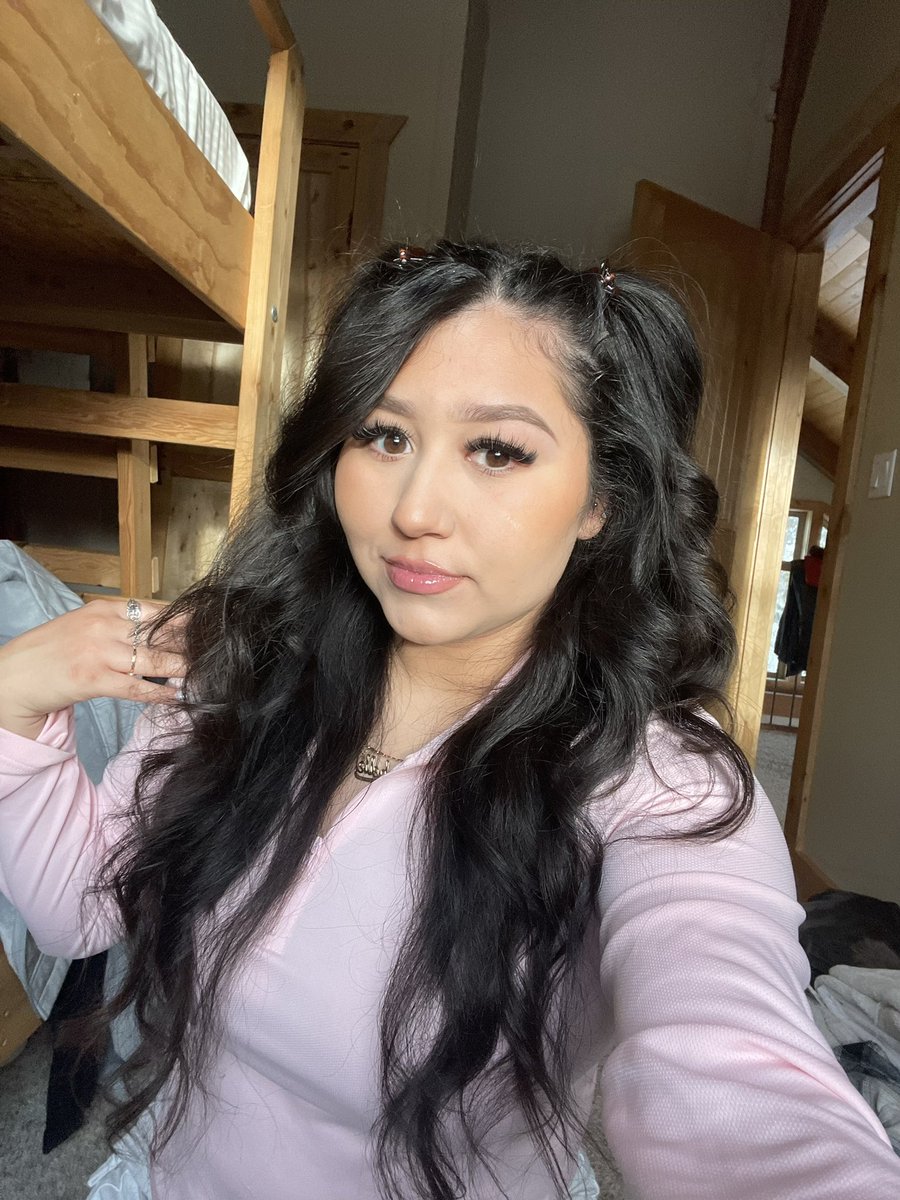 Mishellleeeee's tweet image. Pretty in pink ✨