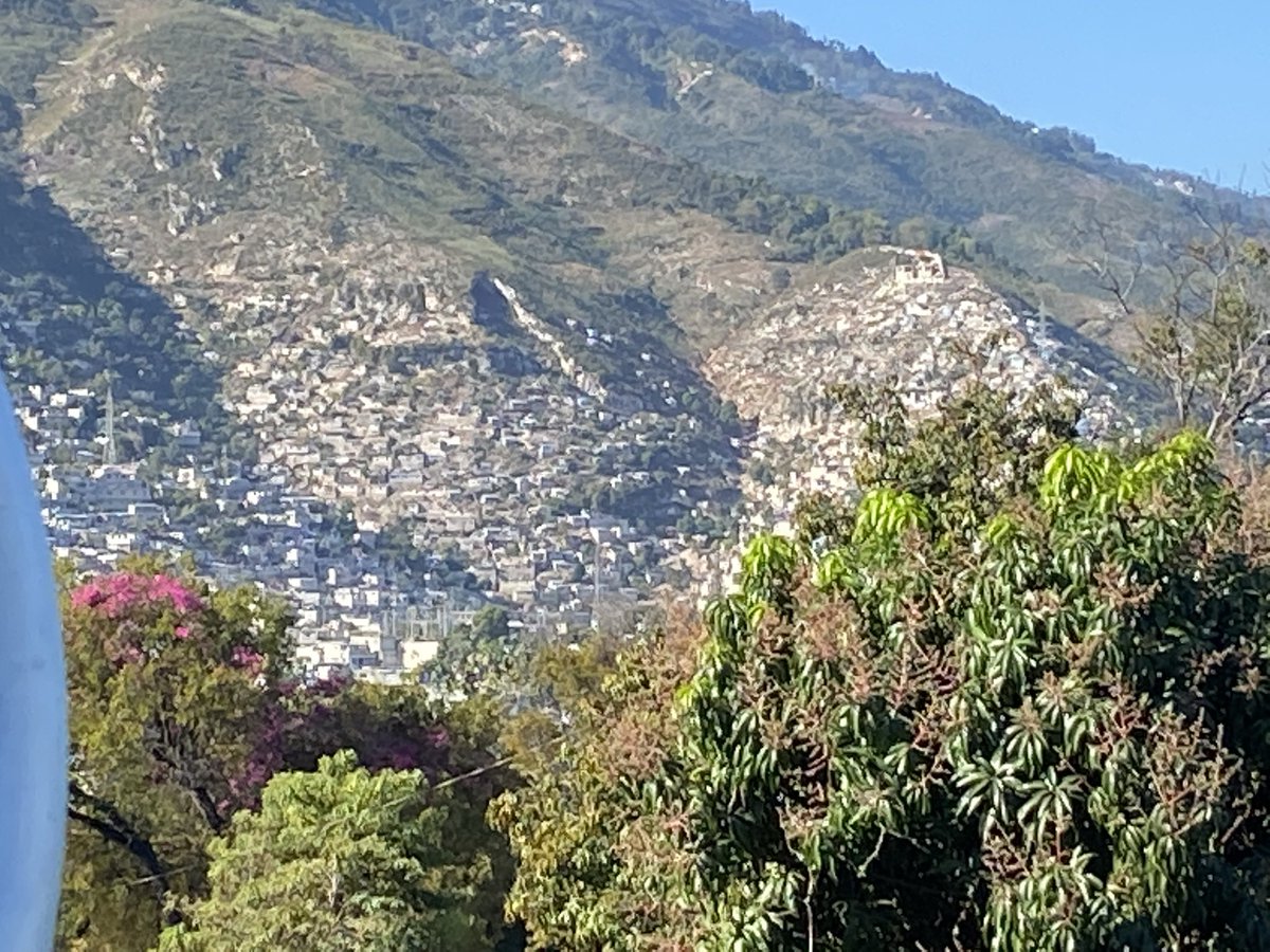 RussellWGates's tweet photo. Just leaving Haiti after an amazing visit to the @Concern team here. 2022 was a very tough year, but our teams stayed and delivered a cholera response, protection and support survivors of gender based violence and food and nutrition responses. Proud to see Concern at its best https://t.co/LJmjhoqD9g