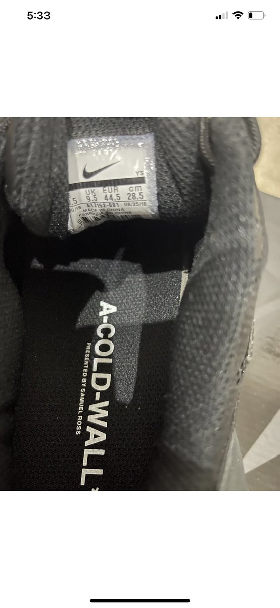 DAV04973757's tweet photo. @CaminoTV je pourrais avoir un legit check svp https://t.co/O9ydPwLPi0