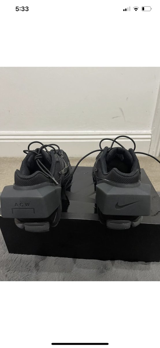 DAV04973757's tweet photo. @CaminoTV je pourrais avoir un legit check svp https://t.co/O9ydPwLPi0