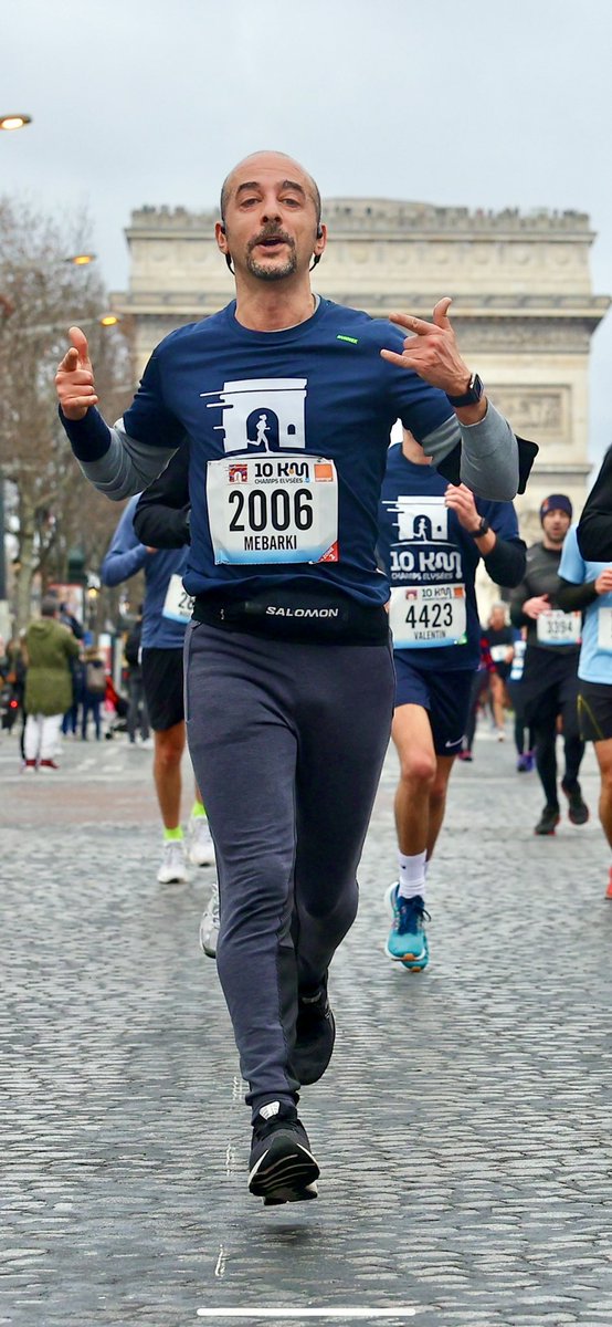 MehdiYanis's tweet photo. Intense 10kms mais très content de mon nouveau record de 45:27 🚀
@parismarathon #iamcoming 🔥
#10kChampsElysees #objectifmarathon #marathonparis2023 https://t.co/rirKTmi0v5