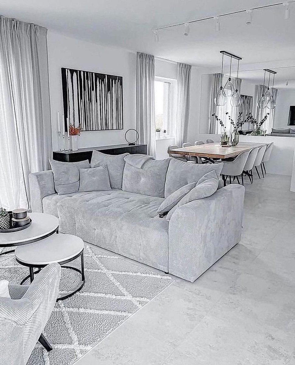 Moderno_Decor's tweet image. Inspiration
Classy interior design 🤍😍
What will you love the most about this home?? ✨
#home #decor #homedecor #realestate #interiordesign #design #house #designer #style #furniture #decoration #homedesign #photooftheday