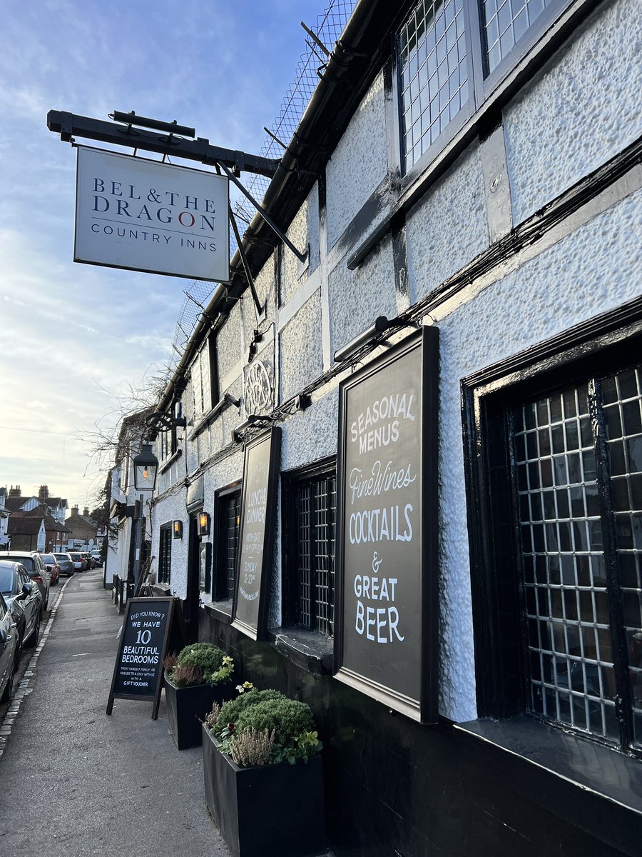 Alessandra Esteves tweet media