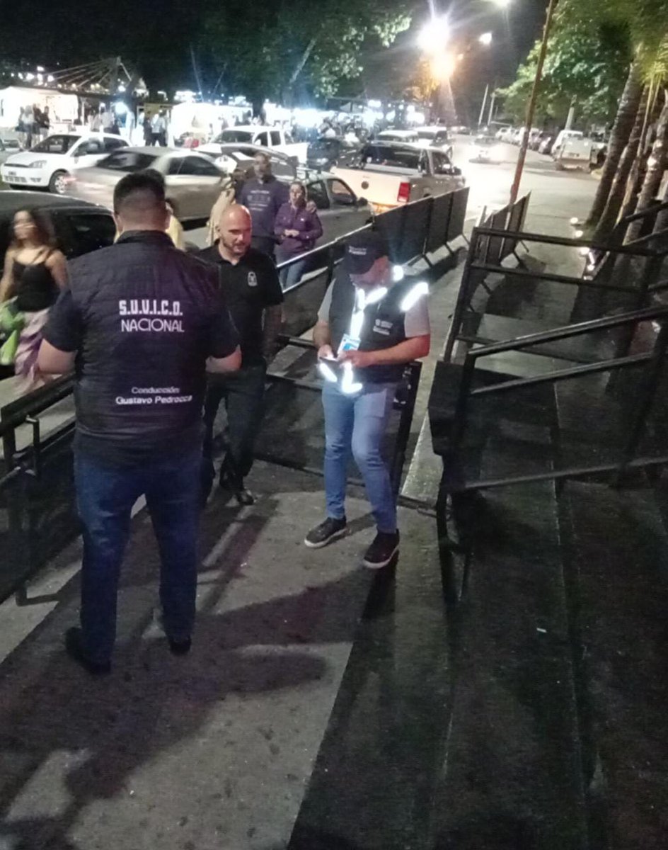 #Noche de Inspecciones y Relevamientos a Controladores de Admisión y Permanencia junto a <a href="/minsegcba/">Ministerio de Seguridad</a> <a href="/mintrabajocba/">Min. Trabajo Córdoba</a> en los lugares nocturnos <a href="/ZebraMeGusta/">Zebra Club</a> <a href="/KhalamaDisco/">Khalama Disco</a> en Villa Carlos Paz y <a href="/labarraboliche/">La Barra Boliche</a> en Córdoba Capital.

<a href="/GustavoPedrOk/">Gustavo Pedrocca</a> <a href="/HectorPaezOK/">hector paez</a> <a href="/EAlvarezOK/">Enrique Alvarez</a>