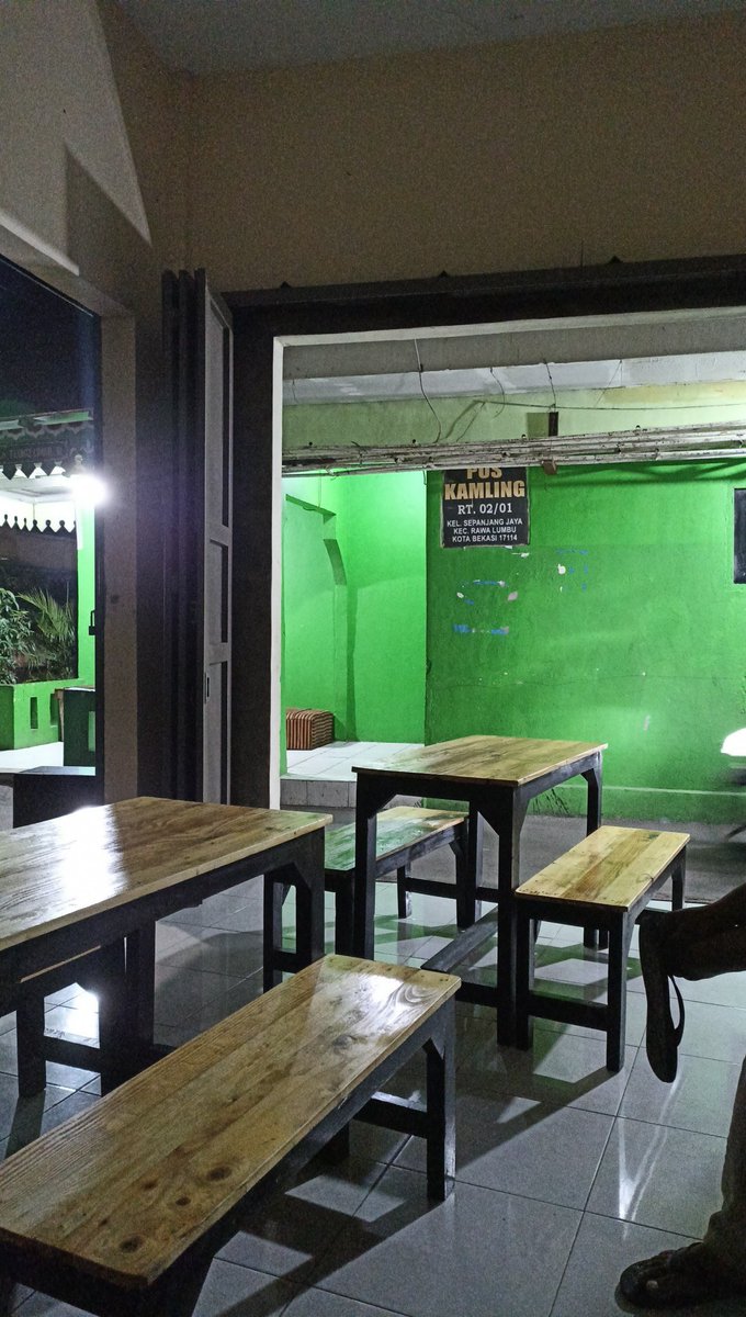 Syachmiraz's tweet photo. @pln_123 Hallo PLN saat ini Di Jl. Teuku umar 3 Rt. 02/01, Kel. Sepanjang kaya, Kec. Rawalumbu, kota bekasi sedang padam listrik, mohon infonya ini padam karena apa dan sampai kapan ya? https://t.co/4yOX6wLWja