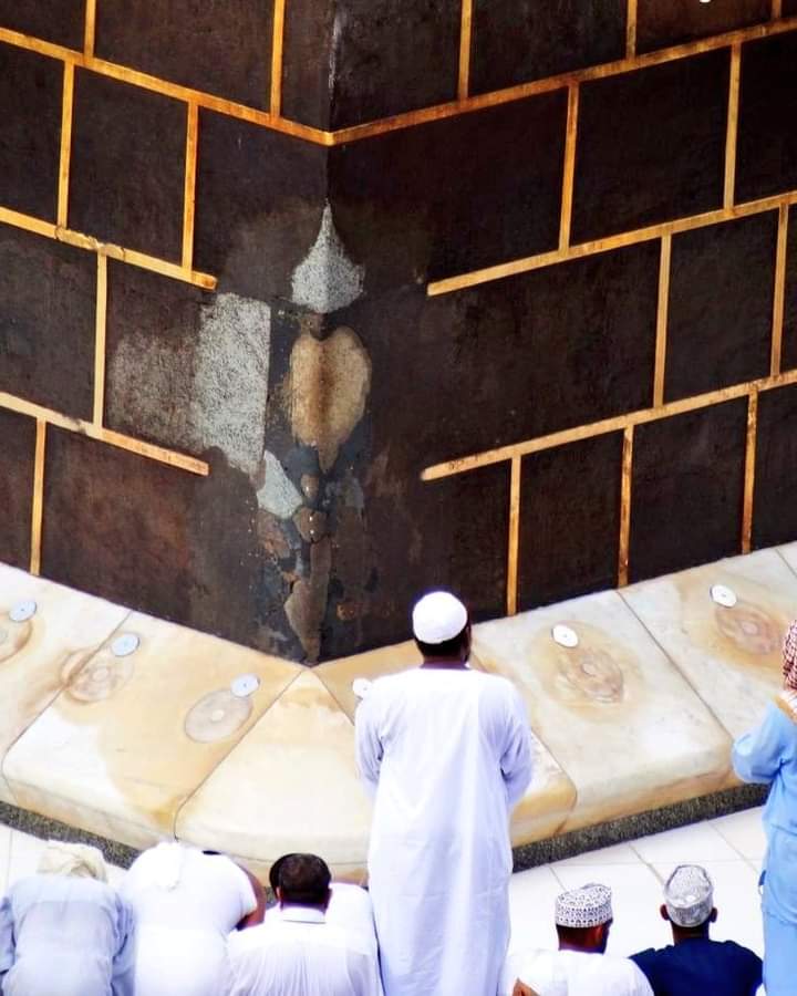 It Just Amazes Me That in 21st
Century With All The Technologies,
People Aren't Able to Fill This Crack!
Ya Ali (A.s)❤ #13Rajab