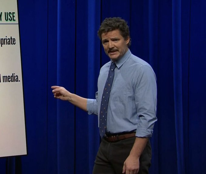 Giffytube101's tweet photo. So yall know Mr. Ben is basically an AU of pedro as a literature professor and not an actor right... that shit is canon!!! #SNL https://t.co/M5v2v7aNdW