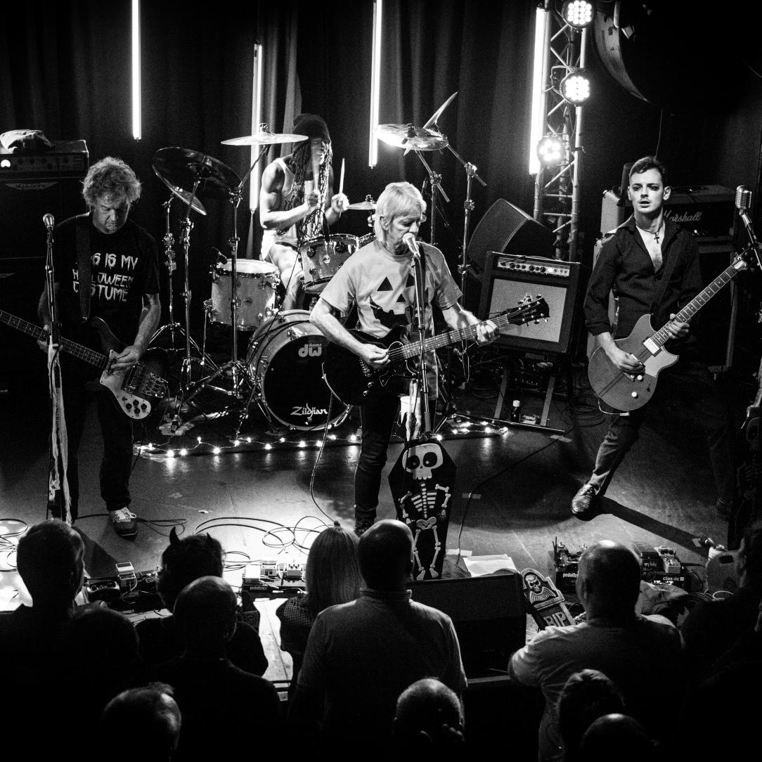 vaporsUK's tweet photo. LOW TICKET WARNING 
Tickets for our gig on the boat at Thekla in a couple of weeks are running low now.
If anyone was at our last gig there on Halloween night you'll remember what a great night it was.
Sharp Class will be joining us again
Tickets from https://t.co/Z92PTFjuuL https://t.co/iV7rSMCiP4