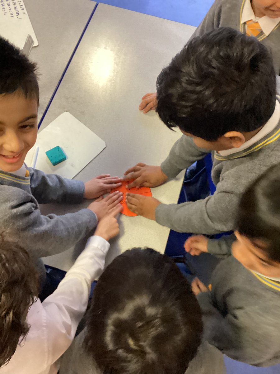 StainesPrepYr3's tweet photo. In Maths, #StainesPrepYear3 have been working hard to place and order fractions on a number line. Using the fraction manipulatives has helped us see how many fractions make a whole. https://t.co/Kq2Yni6MTn