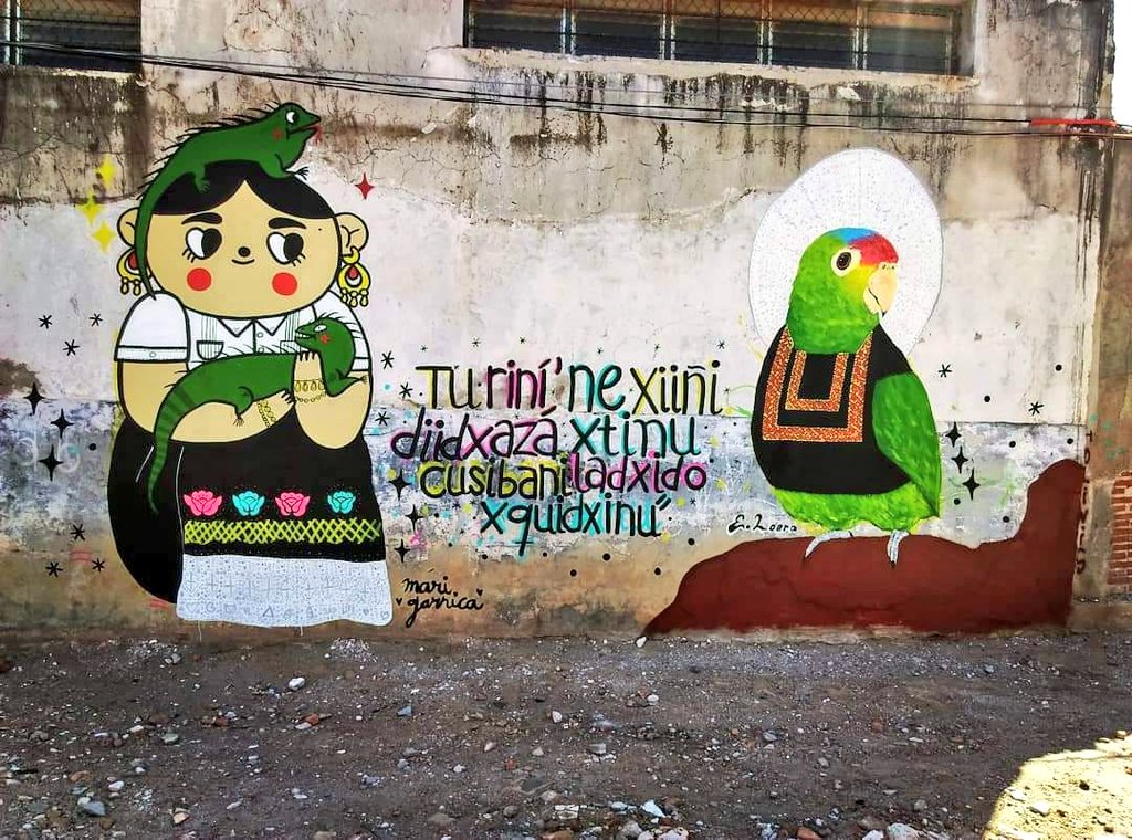 EduOrtegaIbarra's tweet photo. El que habla zapoteco, con su hijo está reviviendo el corazón de nuestro pueblo.
#Zapotec #Didxazaa #Zapoteco #Xhavizende #Zapoteca #IstmoDeTehuantepec #LivingMexico #LivingOaxaca #Oaxaca #Sicarú #Nanixhe #Arte #StreetArt #Bicu #Bupu #Nadxieli #Guetabingui #Xhunco https://t.co/tX0LAtoiYc