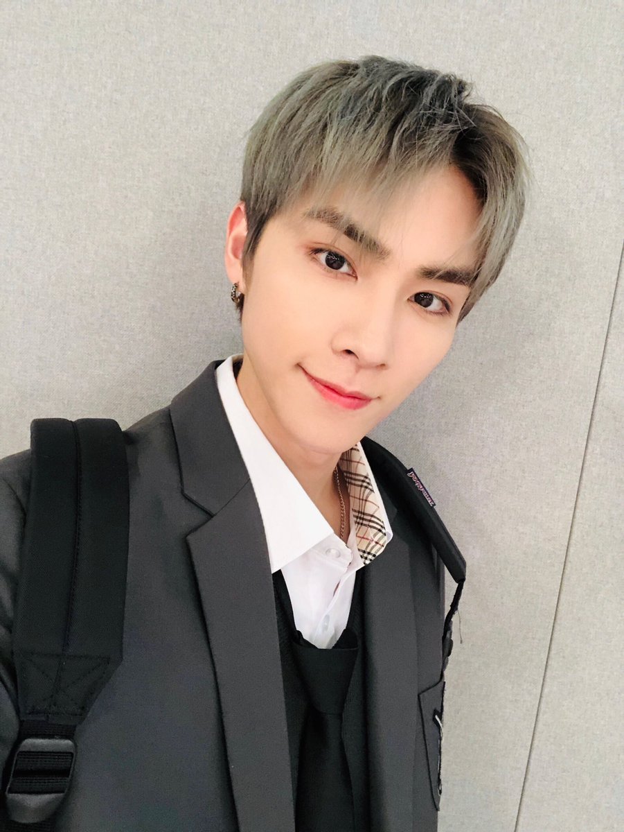 WayV_official tweet picture