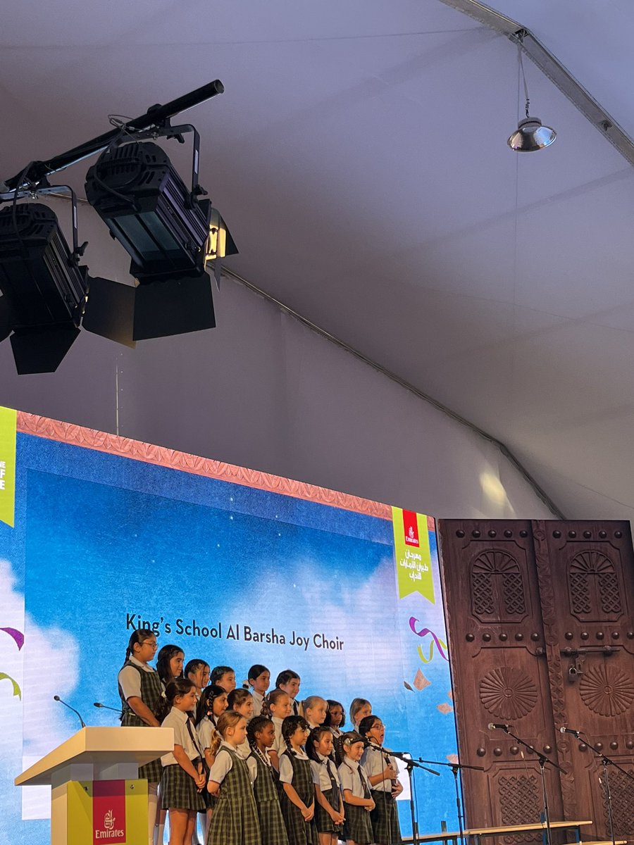 KillienJ's tweet photo. The talent on display!!! @EmiratesLitFest #EmiratesLitFest https://t.co/sd7sec6b3G