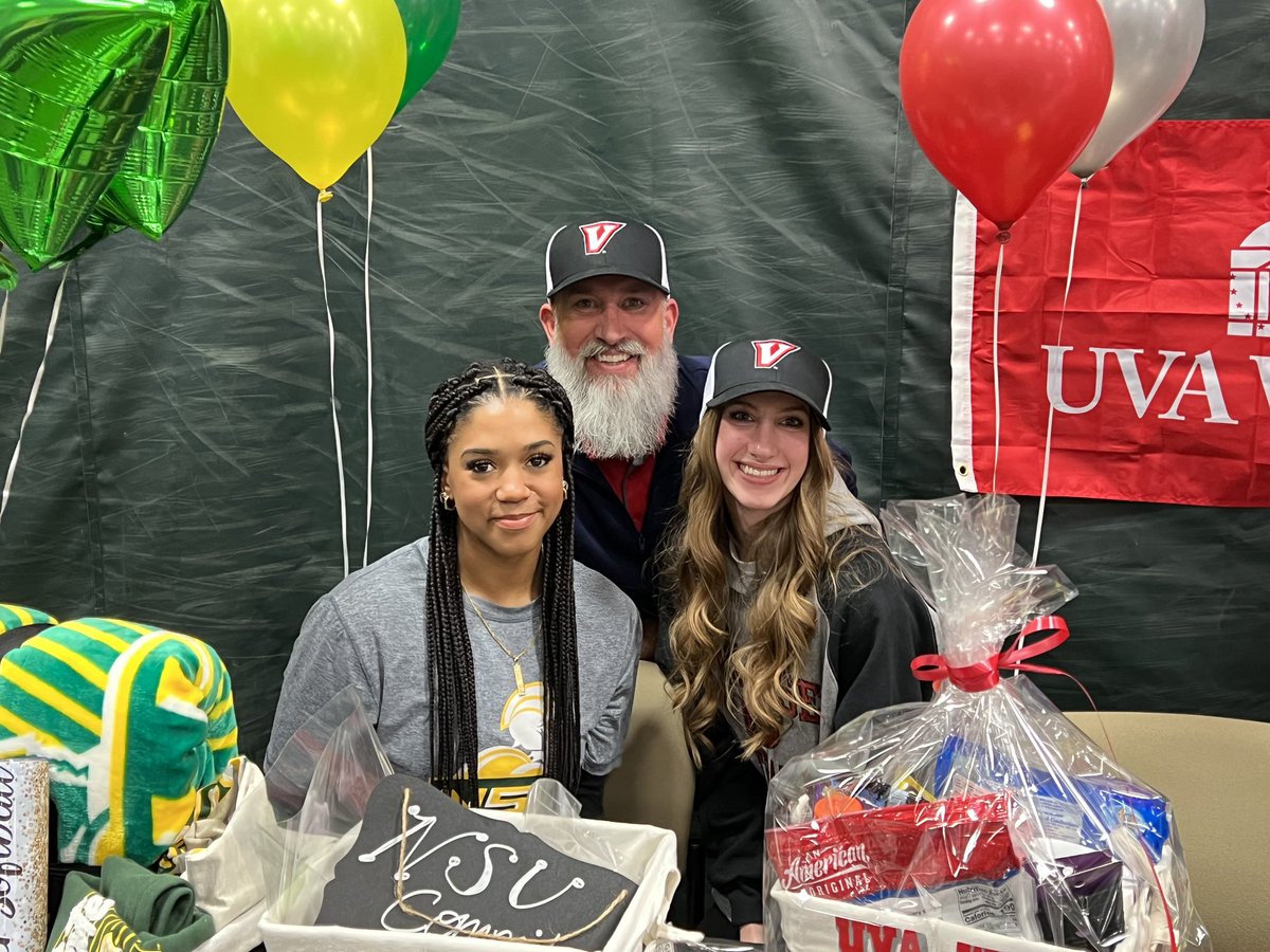 BeardedCommsGuy's tweet photo. I’m extremely proud, as a dad and as a coach, to see all the hard work come to life for so many. I’m grateful to @ohesoftball for all the love they showed and continue to show for each and every athlete to make their day special. 
#beardedcoach #softballlife https://t.co/6Bha9LCWPp