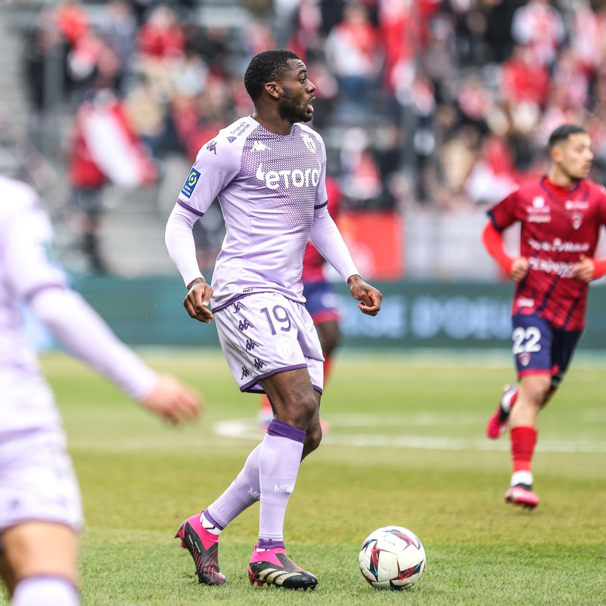 makeupandloock's tweet photo. Top story: @AS_Monaco: '📸💜

0⃣-2⃣ #CF63ASM ' https://t.co/wN4hJB4bEM, see more https://t.co/qMsp7c8Z4L
