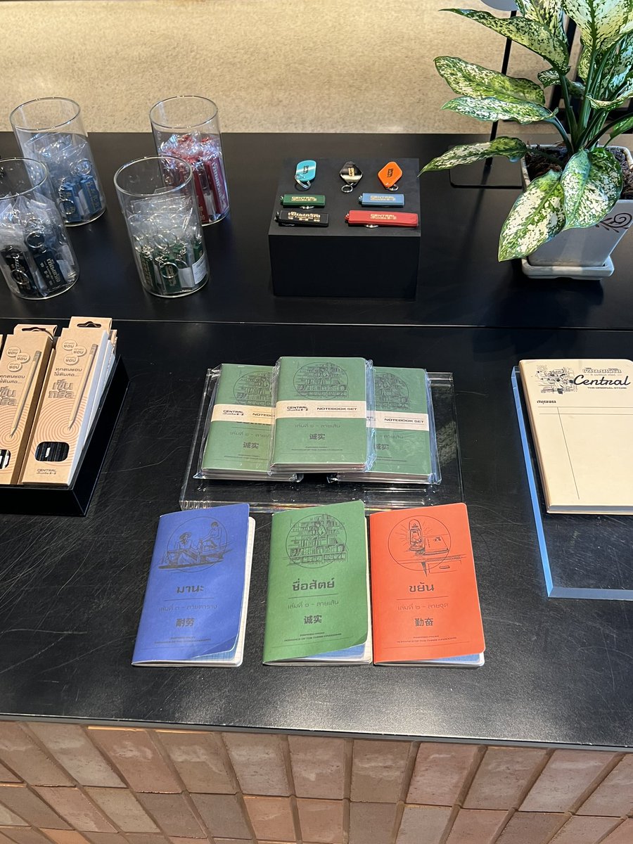 youmetmeinapril's tweet image. เธรดเก็บรูป #bkdw2023 #Bangkokdesignweek2023