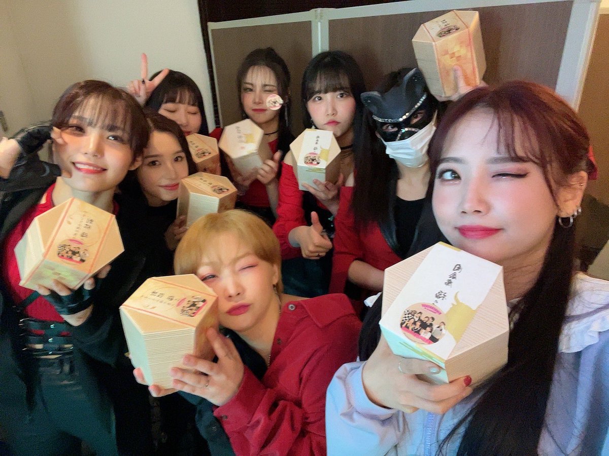 PF_Official_X's tweet photo. [#핑크판타지]

잘 먹었습니다!

#핑크판타지 #PINKFANTASY 
#ピンクファンタジー https://t.co/h589XRYSmp
