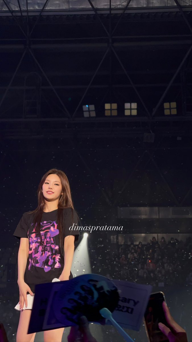 Dimaasprtmaa's tweet photo. YEJI CANTIK BANGET 😭🫶🏻❤️
@ITZYofficial #CHECKMATEinJKT https://t.co/asvKRcP8Dx