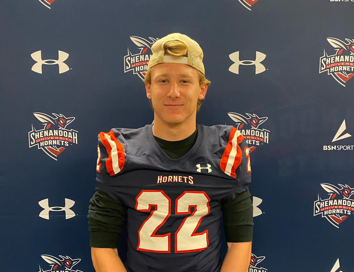 SmaldoneTate's tweet photo. 1000% COMMITTED!!!!❤️🤍💙

@SUhornetsFB @CoachGuptel @yoder847 @56ways @S_Hodgin @SUHornets @RockSolid_FB 
#committed #GoHornets https://t.co/ZdMozul3wH