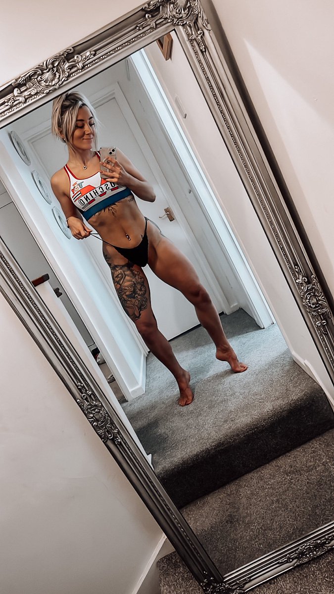 thisfitmum's tweet photo. Does she want attention? Or is she proud of her gains …
… unapologetically a bit of both, I’m happy for you to be proud of my gains too 💁🏼♀️
(Matt Walsh still grating on me) 😂
#gymgirls #gymrat #girlswholift #fitmum #buckedupbabes #fitmom #notimefornegativity #selflove https://t.co/tCJ22u6suk