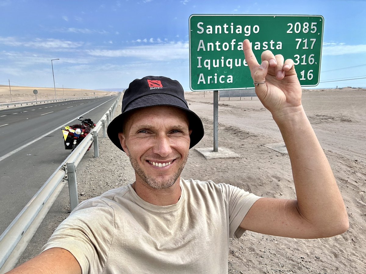 thomas2508's tweet photo. +++Nachtrag+++

Bienvenido a Chile.🇨🇱💙🤍❤️

#G9toAmerica #Tag31 #84km https://t.co/PWncqR9WAl