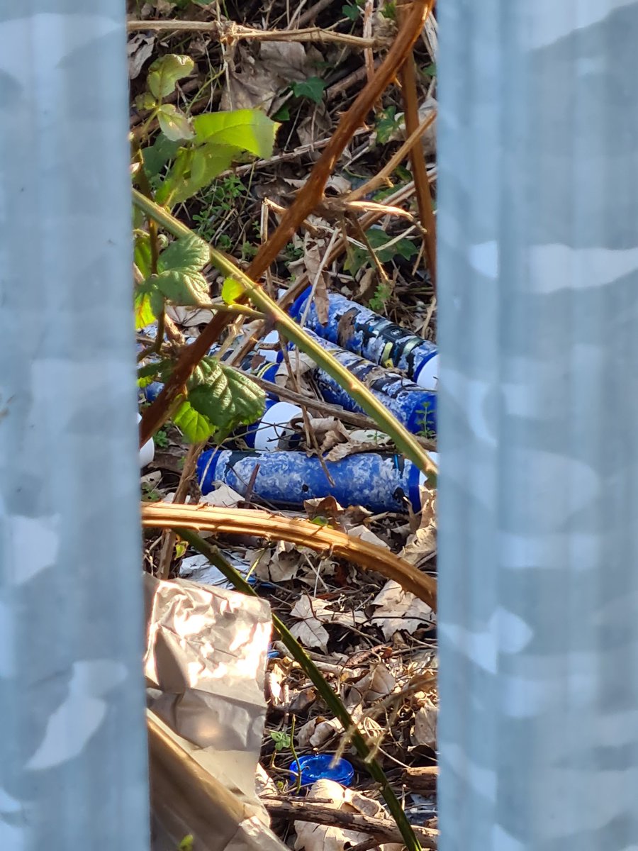 Juddin_123's tweet photo. Tackling #flypping is a major issue. Met my SNT this morning. The perpetrators are dumping everything inside the Recreation Ground. Cleared the place a few times. 
Came up with three action points.
- Clear the fly-tipping 
- Reinstate cameras 
- Make residents aware to report https://t.co/fHgQuDq1JC