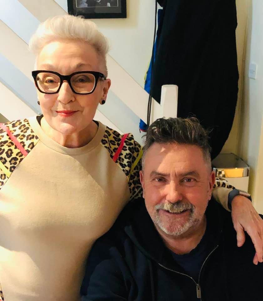 Don’t forget to join in and listen to <a href="/KairenK/">Kairen Kemp</a> show this pm on @radioreverb I’ll be chatting and playing my music a track from <a href="/jamiefreeman/">Jamie Freeman 🌱🪓</a> a cover of Jamie’s song All In the Name by <a href="/thegroupies/">The Self Help Group</a> Mark Bruce featuring Emma Lewis &amp; me #americana #folk #music #roots <a href="/LongWHMusic/">Long Way Home Productions</a>